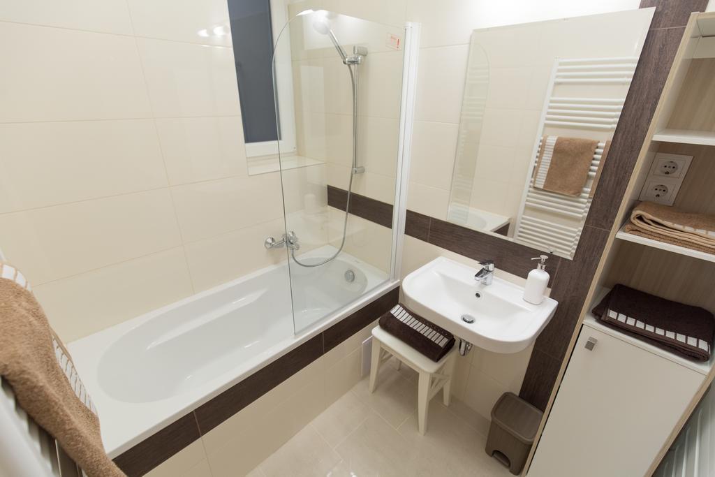BpR Oktogon Center Apartment Boedapest Buitenkant foto