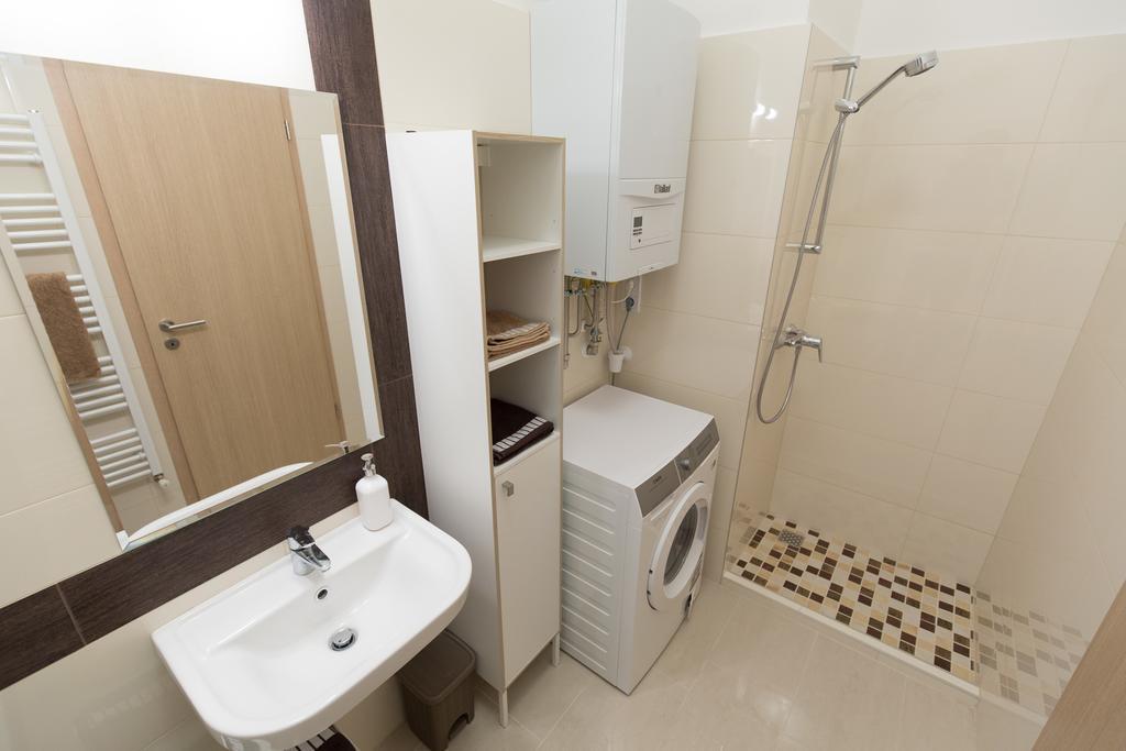 BpR Oktogon Center Apartment Boedapest Buitenkant foto