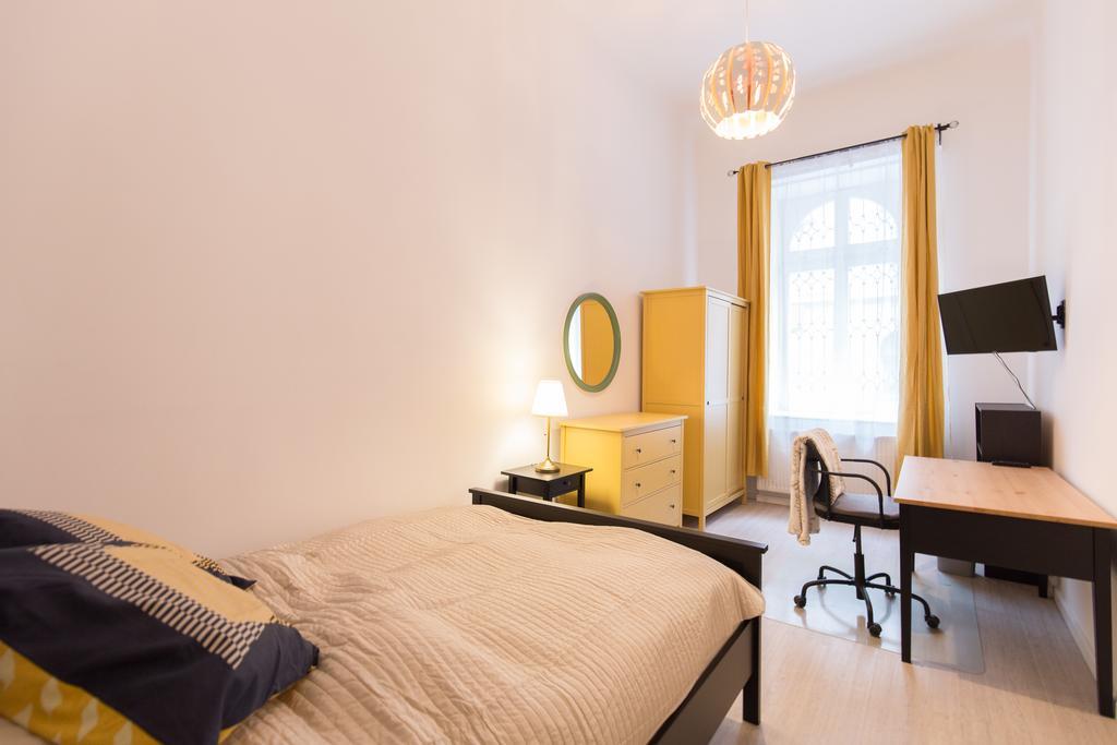 BpR Oktogon Center Apartment Boedapest Buitenkant foto