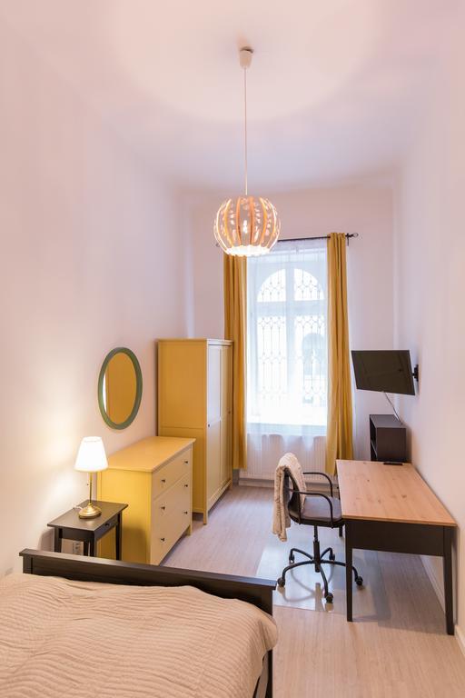 BpR Oktogon Center Apartment Boedapest Buitenkant foto