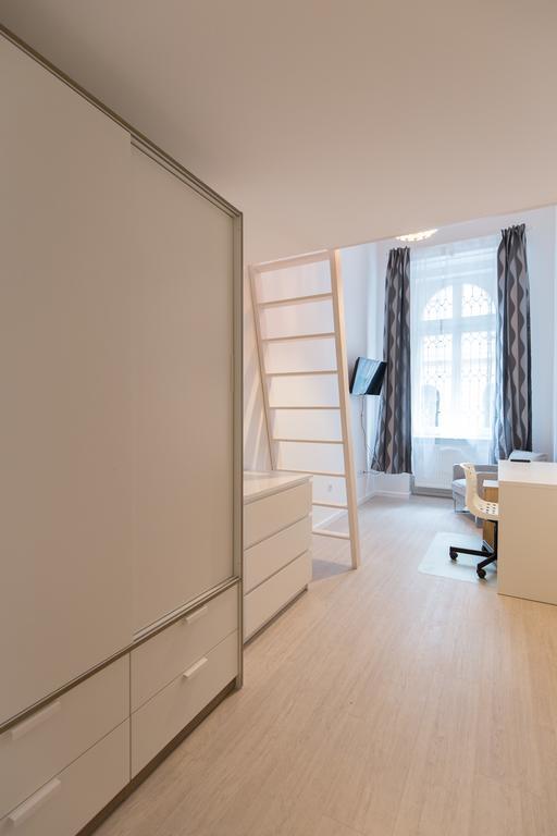 BpR Oktogon Center Apartment Boedapest Buitenkant foto